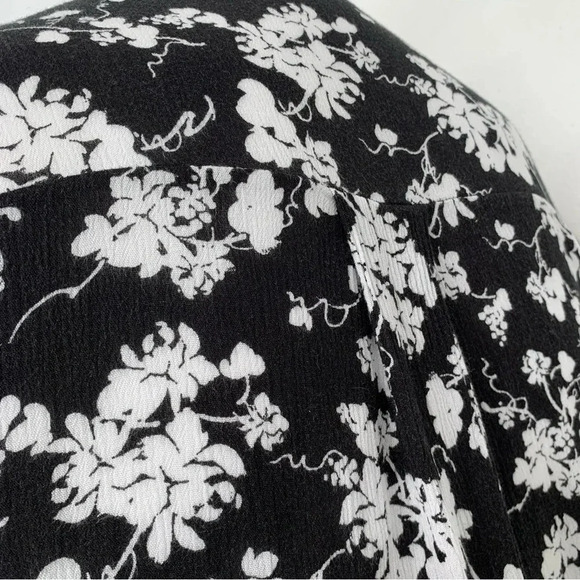 Lane Bryant Blouse Top Woman 18/20  Gauzy Floral Boho Key Hole Long Sleeve Flowy - Picture 8 of 13